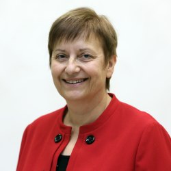 Prof. Dr. Ina Nitschke, Präsidentin der DGAZ. 
