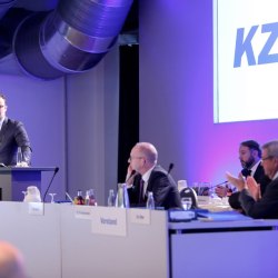 Die Vertreterversammlung der KZBV hatte Jens Spahn jüngst aufgefordert, den KZVen Steuerungsinstrumente zur Versorgungssicherstellung an die Hand zu geben.