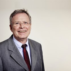 Dr. Peter Zeitz