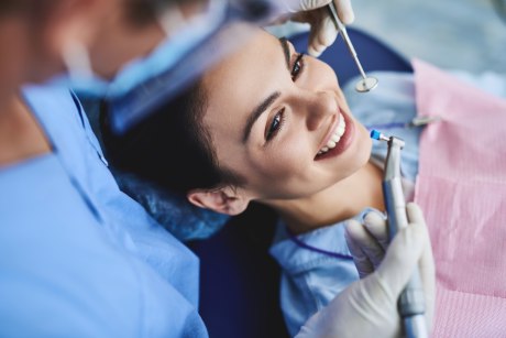 Rund 2.000 Bürger wurden zur Inanspruchnahme der Professionellen Zahnreinigung befragt.