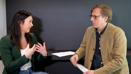 Janine Schubert spricht mit Marc Oliver Pick