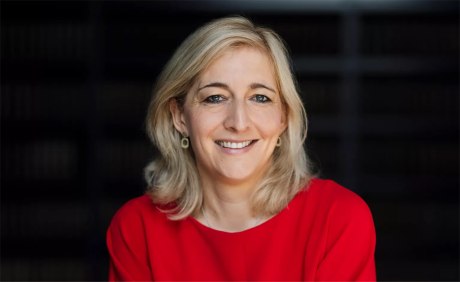 Portrait von Nina Warken