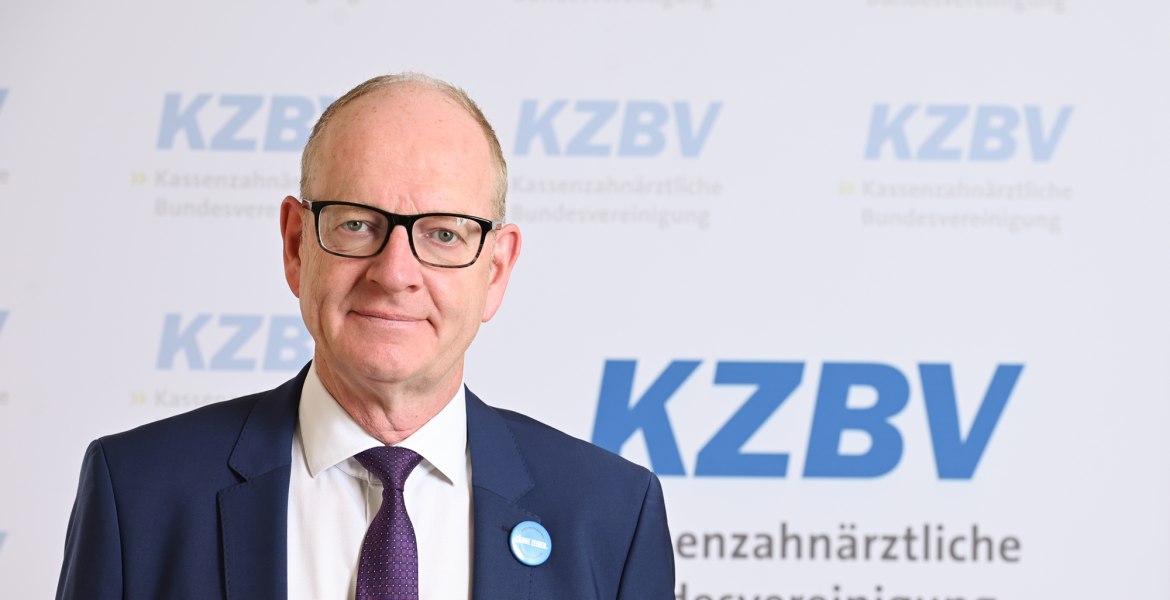 Martin Hendges, Vorsitzender des Vorstandes der KZBV